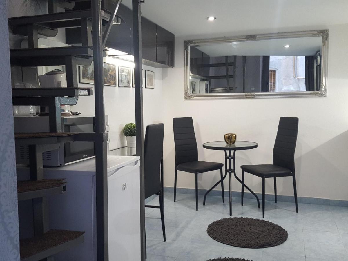 בודפשט Like Studio City Centrum, Wifi, Terrace מראה חיצוני תמונה